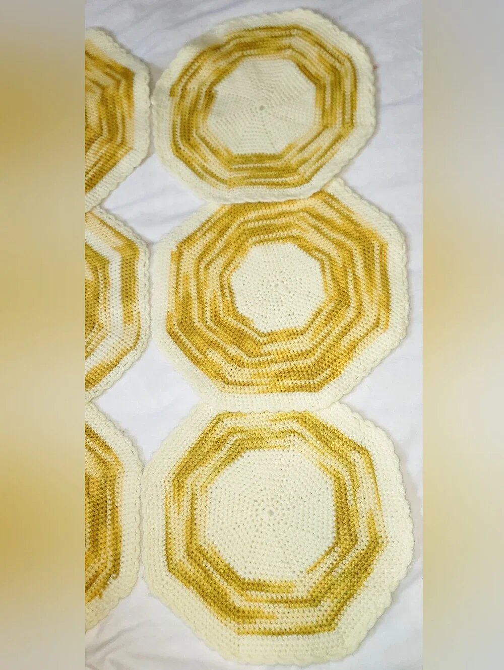 Set Of 6 Vintage Yellow And White Crocheted Placemats In Prestine Condition